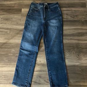 Madewell jeans - curvy roadtripper stove pipe in size 25 Petite like new